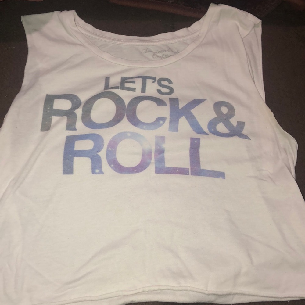 White crop top